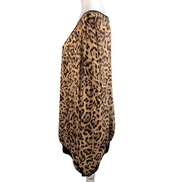 Torrid Leopard Print Semi-Sheer Blouse With Black Trim, Plus Size - Picture 4 of 12